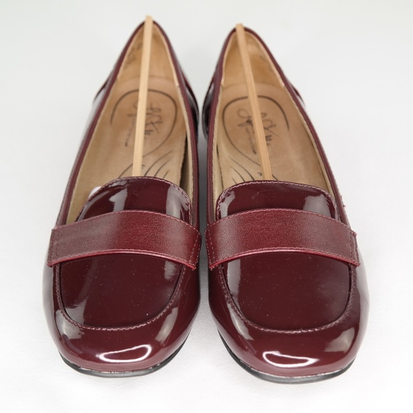 Life Stride Beverly Loafers Wine Red Patent - Picture 2 of 5
